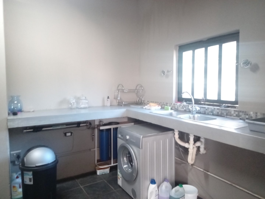 4 Bedroom Property for Sale in Greendale KwaZulu-Natal