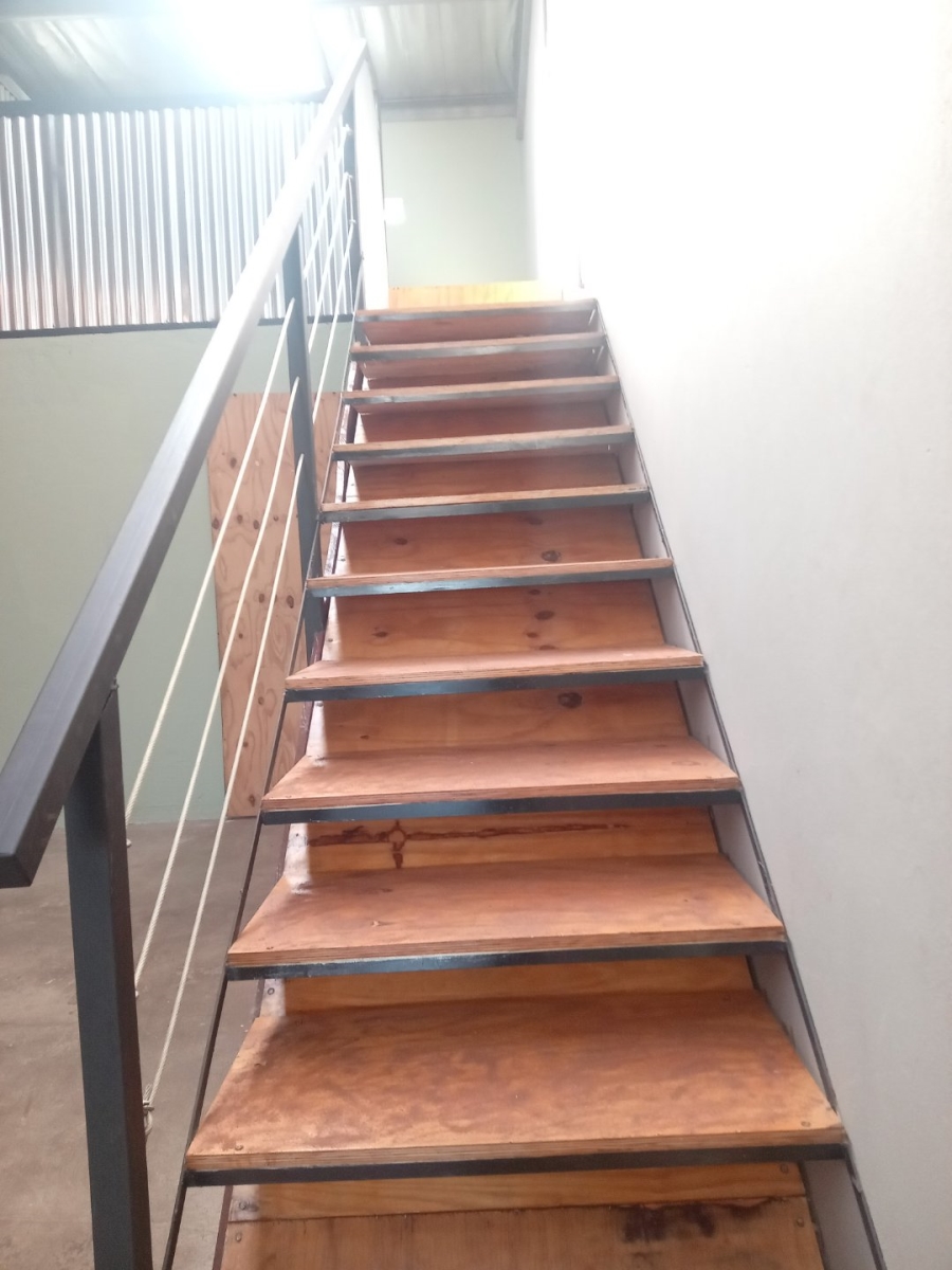 4 Bedroom Property for Sale in Greendale KwaZulu-Natal