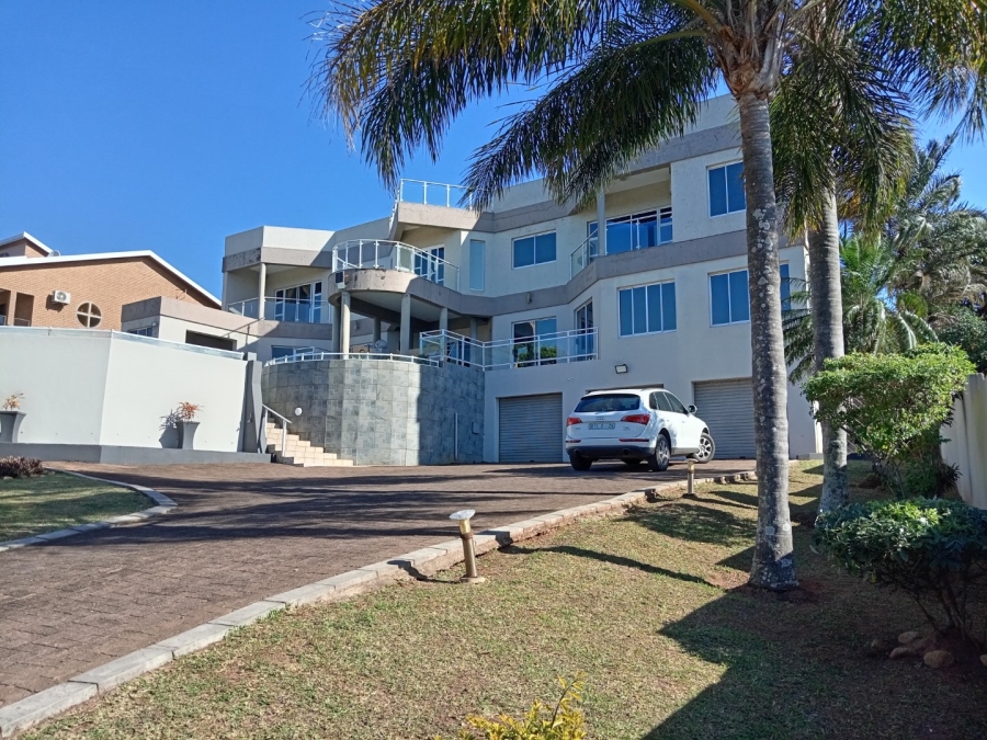 5 Bedroom Property for Sale in Uvongo KwaZulu-Natal