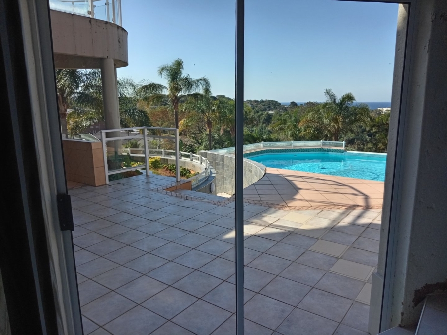 5 Bedroom Property for Sale in Uvongo KwaZulu-Natal