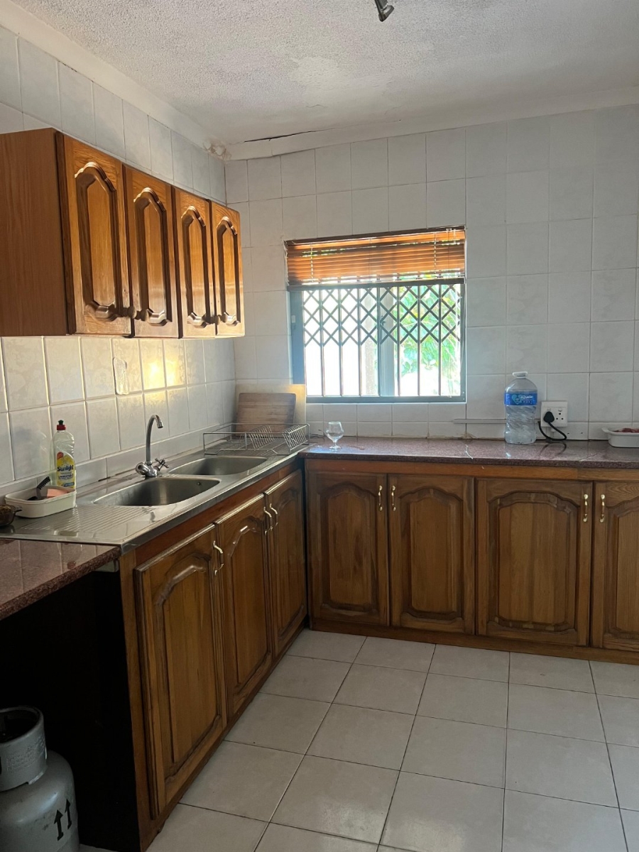 4 Bedroom Property for Sale in Naidooville KwaZulu-Natal