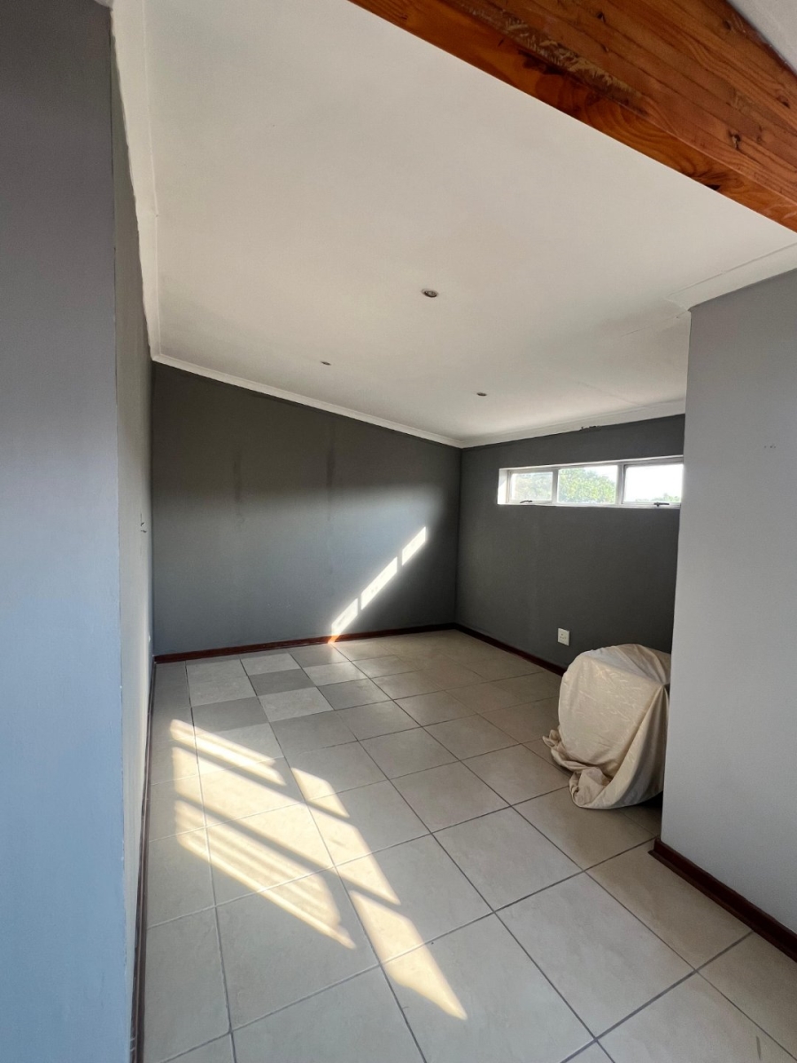 4 Bedroom Property for Sale in Naidooville KwaZulu-Natal