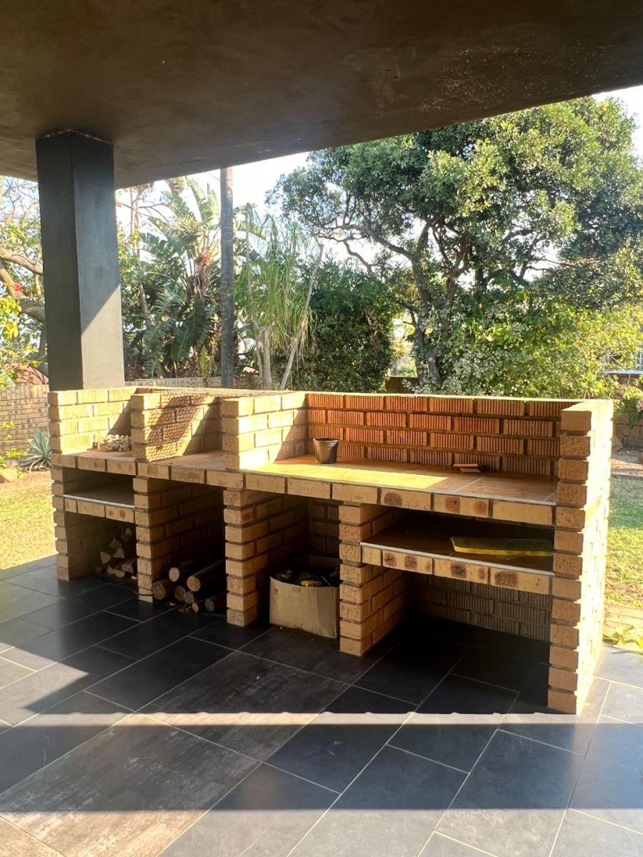 4 Bedroom Property for Sale in Naidooville KwaZulu-Natal