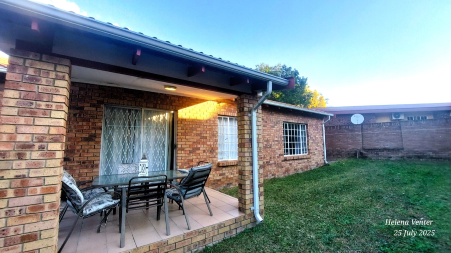 2 Bedroom Property for Sale in Aviary Hill KwaZulu-Natal