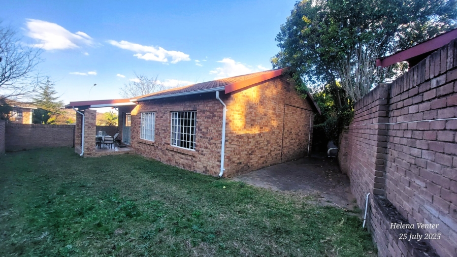 2 Bedroom Property for Sale in Aviary Hill KwaZulu-Natal