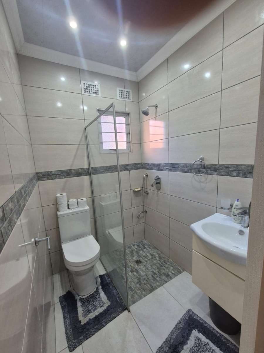 5 Bedroom Property for Sale in Merewent KwaZulu-Natal