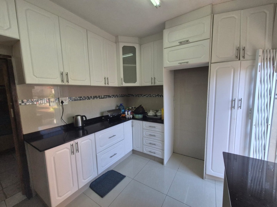 5 Bedroom Property for Sale in Merewent KwaZulu-Natal