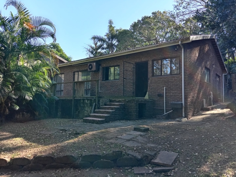 4 Bedroom Property for Sale in Uvongo KwaZulu-Natal