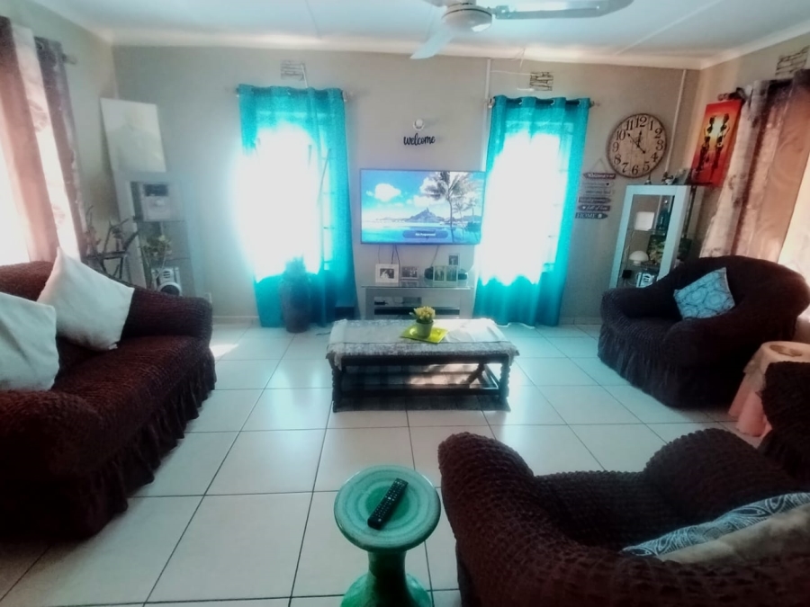 4 Bedroom Property for Sale in Sunwich Port KwaZulu-Natal