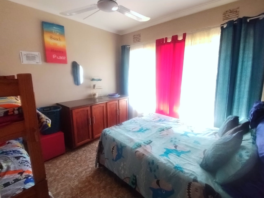 4 Bedroom Property for Sale in Sunwich Port KwaZulu-Natal