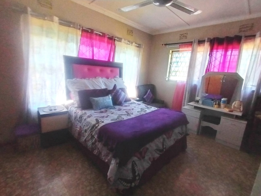 4 Bedroom Property for Sale in Sunwich Port KwaZulu-Natal