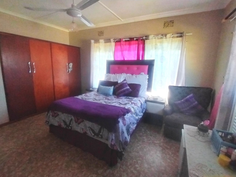 4 Bedroom Property for Sale in Sunwich Port KwaZulu-Natal