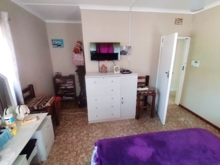 4 Bedroom Property for Sale in Sunwich Port KwaZulu-Natal