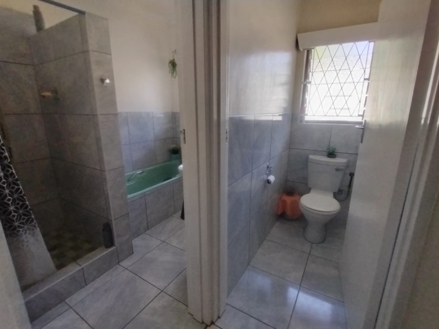 4 Bedroom Property for Sale in Sunwich Port KwaZulu-Natal
