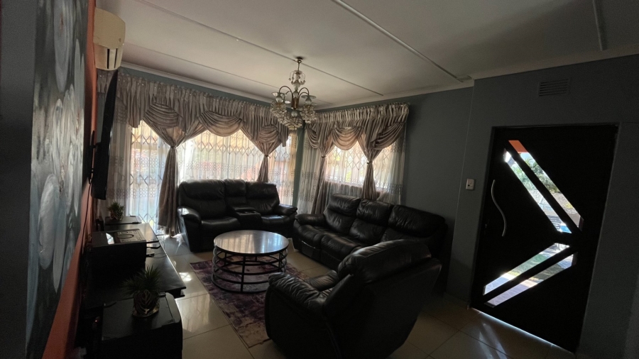 4 Bedroom Property for Sale in Grantham Park KwaZulu-Natal