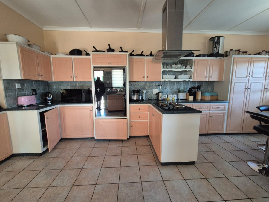 3 Bedroom Property for Sale in Aviary Hill KwaZulu-Natal