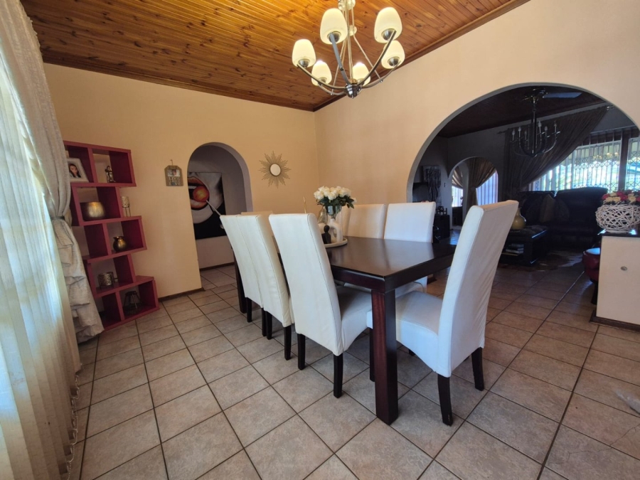 3 Bedroom Property for Sale in Aviary Hill KwaZulu-Natal