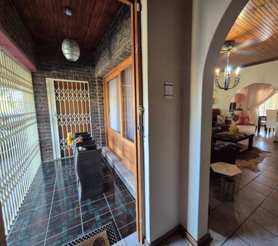 3 Bedroom Property for Sale in Aviary Hill KwaZulu-Natal