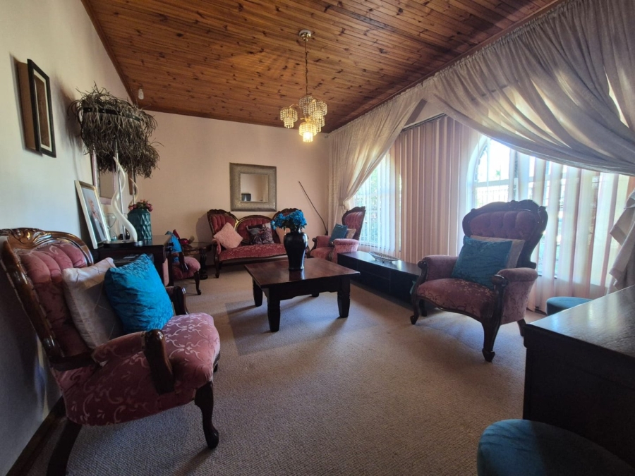 3 Bedroom Property for Sale in Aviary Hill KwaZulu-Natal