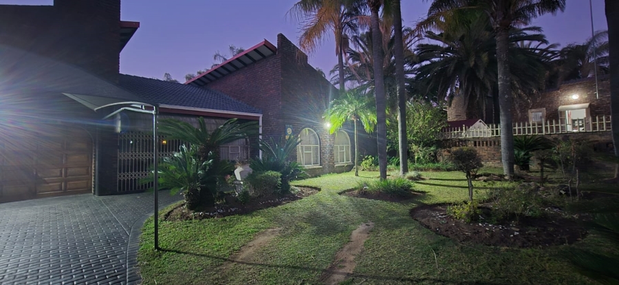 3 Bedroom Property for Sale in Aviary Hill KwaZulu-Natal