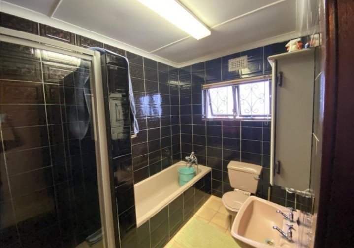 5 Bedroom Property for Sale in Reservoir Hills KwaZulu-Natal