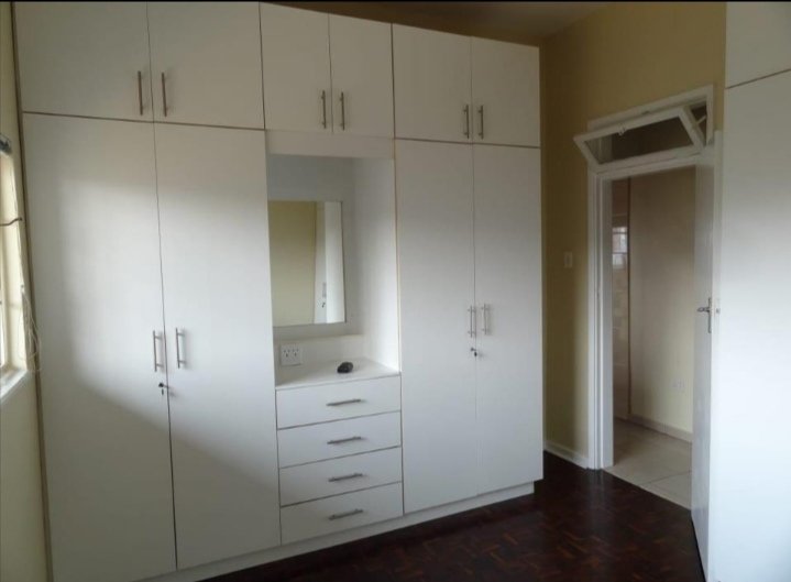 5 Bedroom Property for Sale in Reservoir Hills KwaZulu-Natal