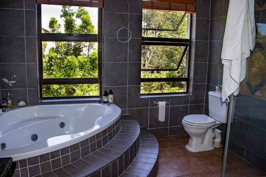 4 Bedroom Property for Sale in Southbroom KwaZulu-Natal