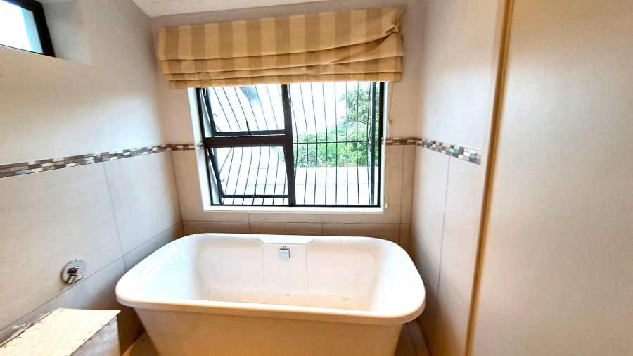 3 Bedroom Property for Sale in Glenmore KwaZulu-Natal