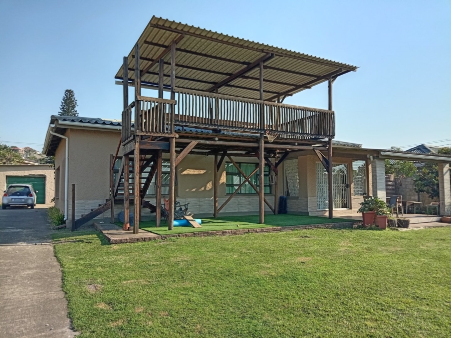 3 Bedroom Property for Sale in St Michaels On Sea KwaZulu-Natal