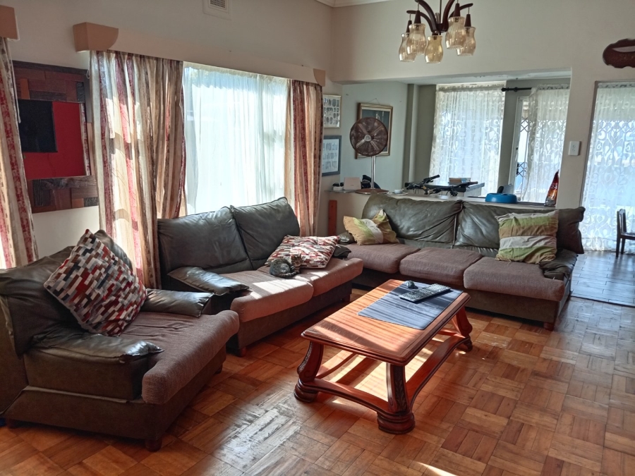 3 Bedroom Property for Sale in St Michaels On Sea KwaZulu-Natal
