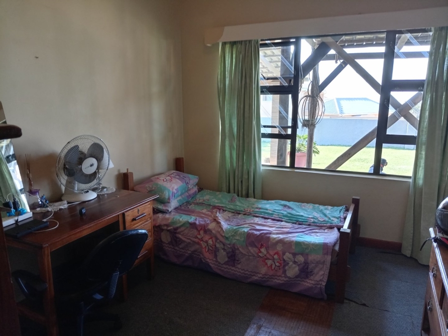 3 Bedroom Property for Sale in St Michaels On Sea KwaZulu-Natal