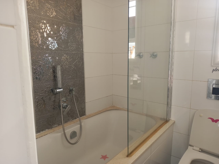 3 Bedroom Property for Sale in Newlands East KwaZulu-Natal