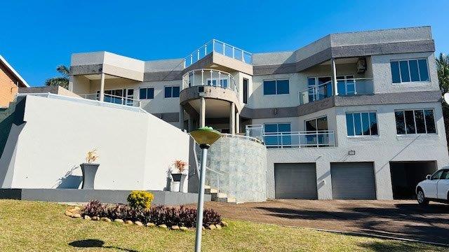 5 Bedroom Property for Sale in Uvongo KwaZulu-Natal