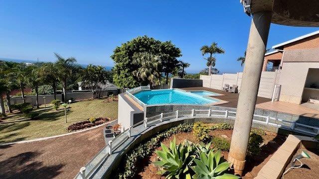 5 Bedroom Property for Sale in Uvongo KwaZulu-Natal
