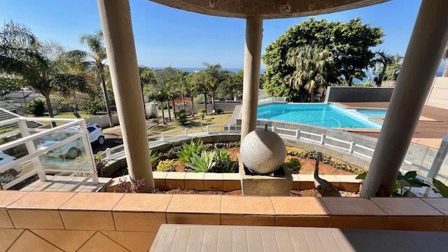 5 Bedroom Property for Sale in Uvongo KwaZulu-Natal