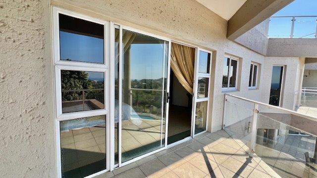5 Bedroom Property for Sale in Uvongo KwaZulu-Natal