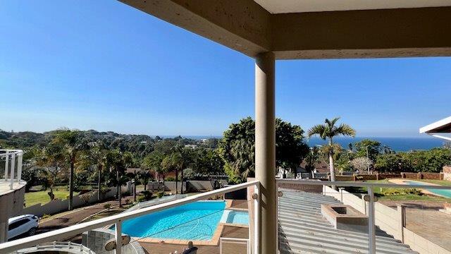 5 Bedroom Property for Sale in Uvongo KwaZulu-Natal