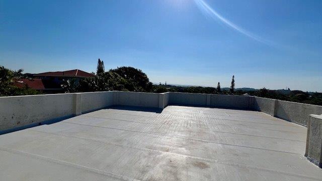 5 Bedroom Property for Sale in Uvongo KwaZulu-Natal