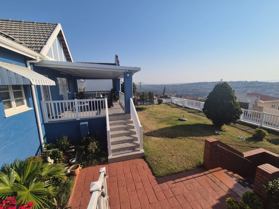 3 Bedroom Property for Sale in Ocean View KwaZulu-Natal