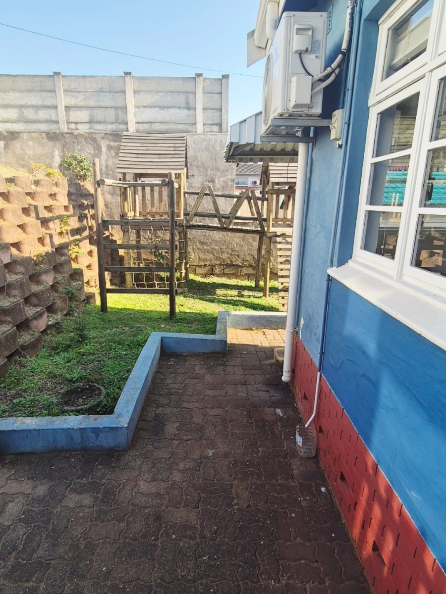 3 Bedroom Property for Sale in Ocean View KwaZulu-Natal