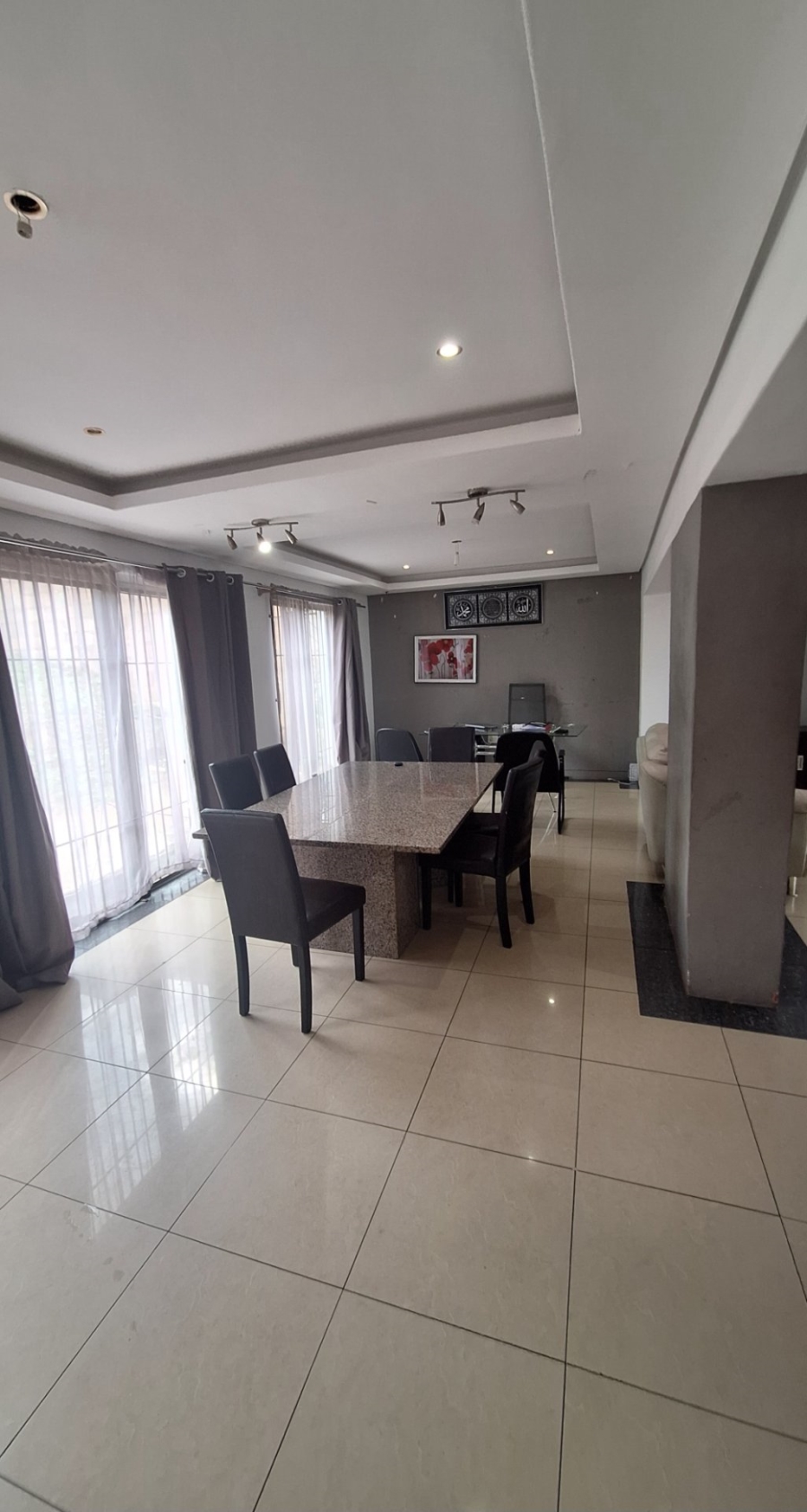 2 Bedroom Property for Sale in Cordoba Gardens KwaZulu-Natal