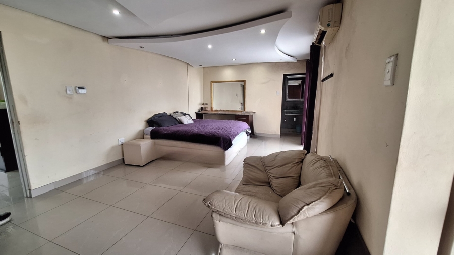 2 Bedroom Property for Sale in Cordoba Gardens KwaZulu-Natal