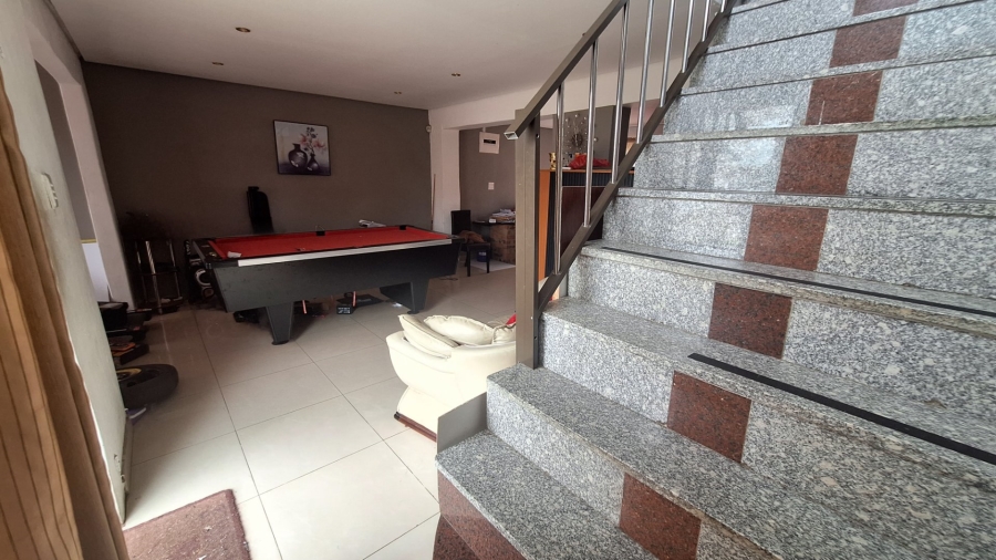 2 Bedroom Property for Sale in Cordoba Gardens KwaZulu-Natal