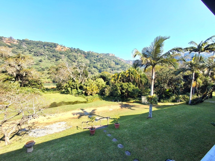2 Bedroom Property for Sale in Port Edward KwaZulu-Natal