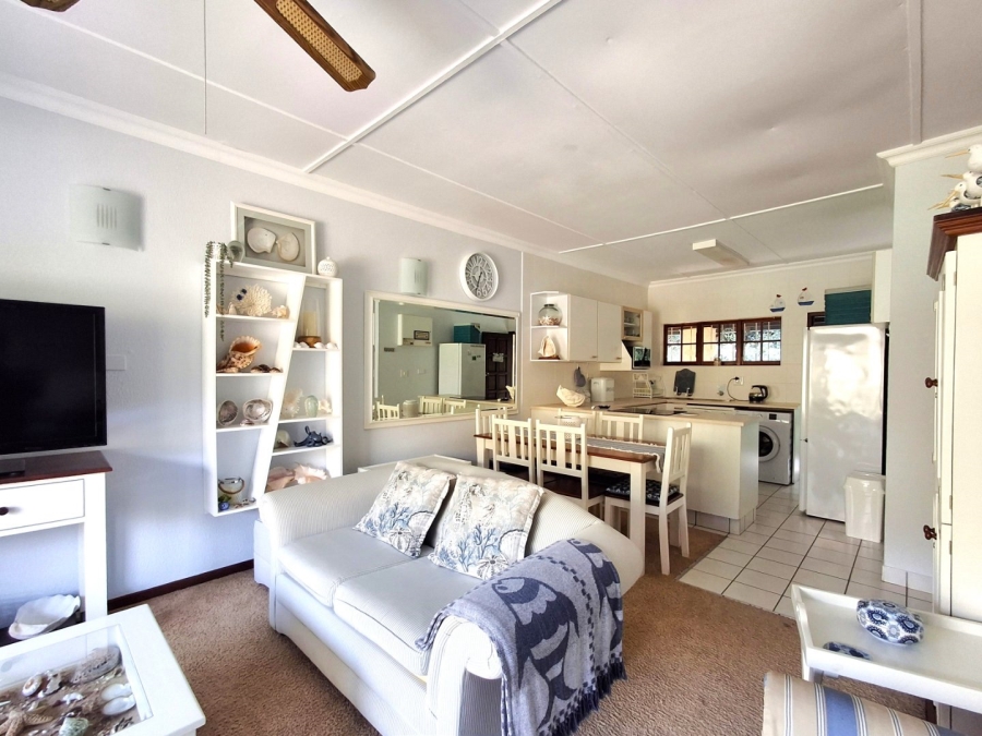 2 Bedroom Property for Sale in Port Edward KwaZulu-Natal