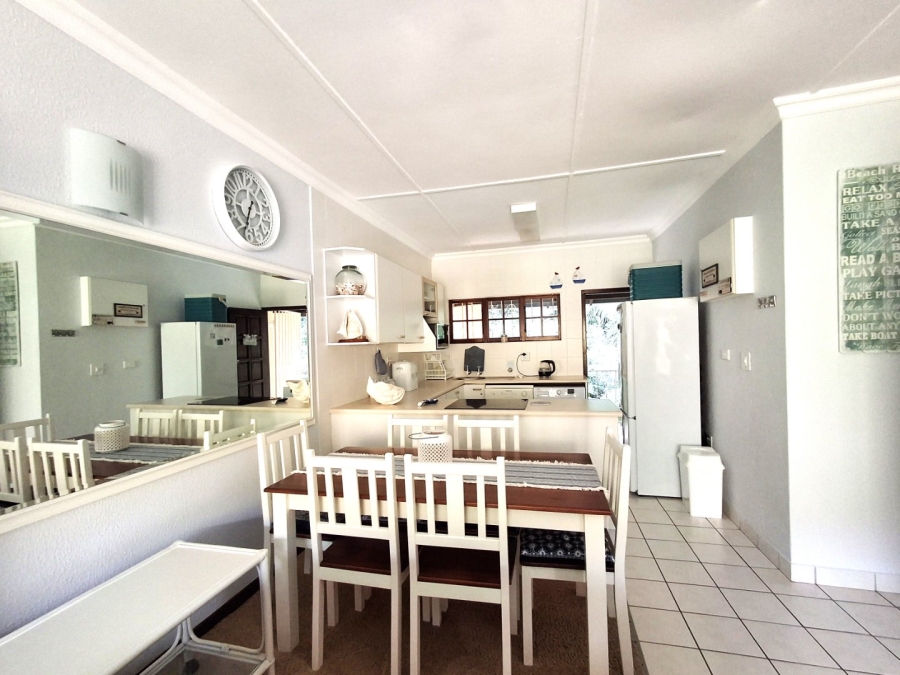 2 Bedroom Property for Sale in Port Edward KwaZulu-Natal