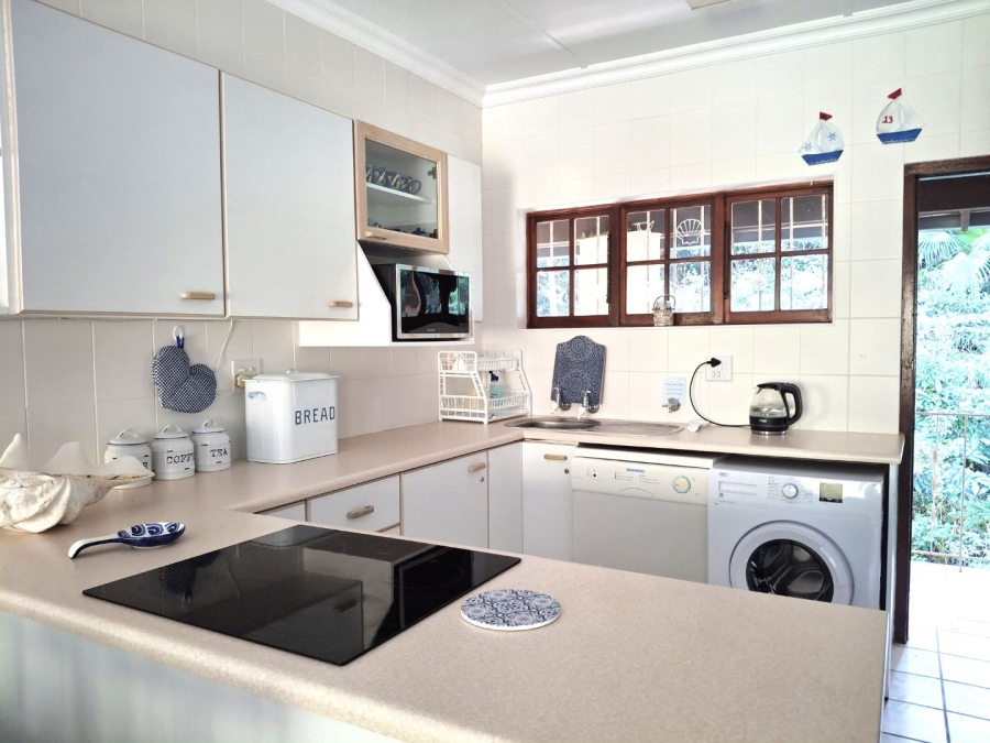 2 Bedroom Property for Sale in Port Edward KwaZulu-Natal