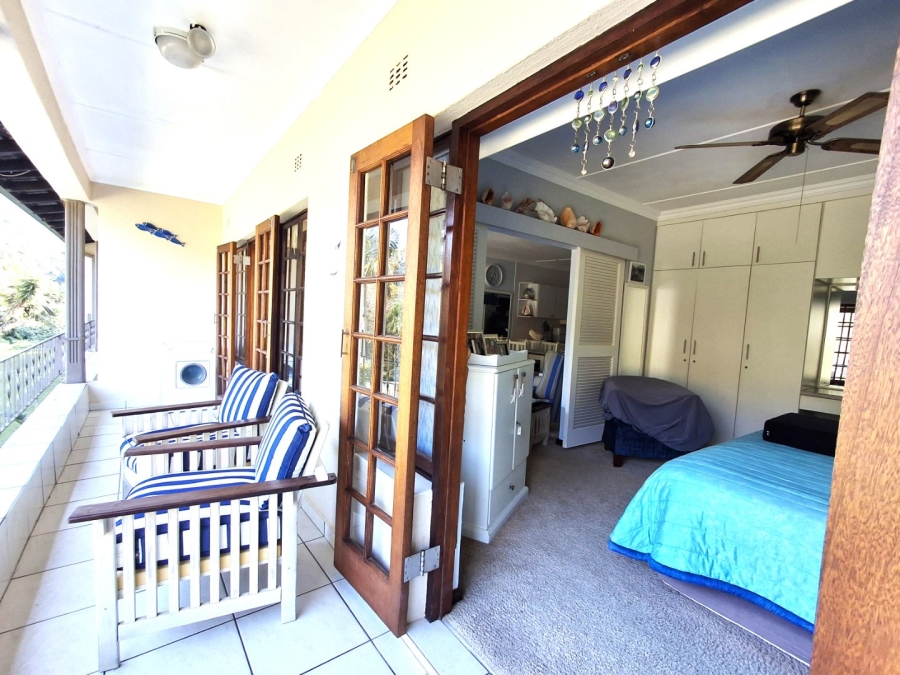 2 Bedroom Property for Sale in Port Edward KwaZulu-Natal