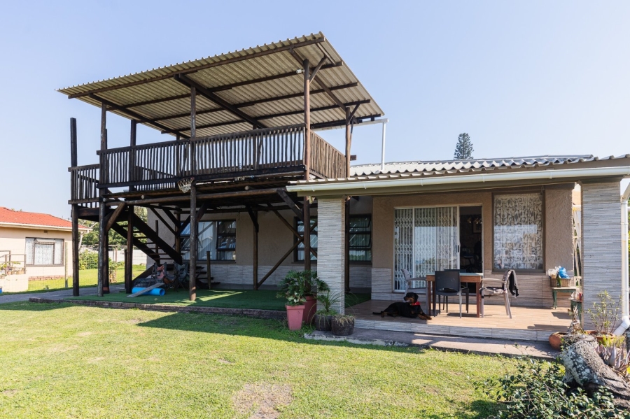 3 Bedroom Property for Sale in Uvongo KwaZulu-Natal