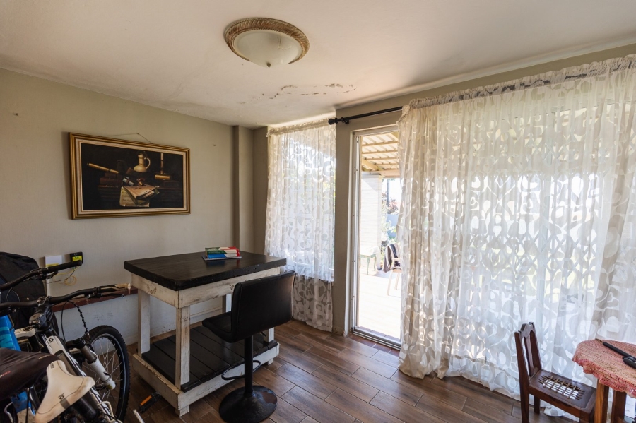3 Bedroom Property for Sale in Uvongo KwaZulu-Natal